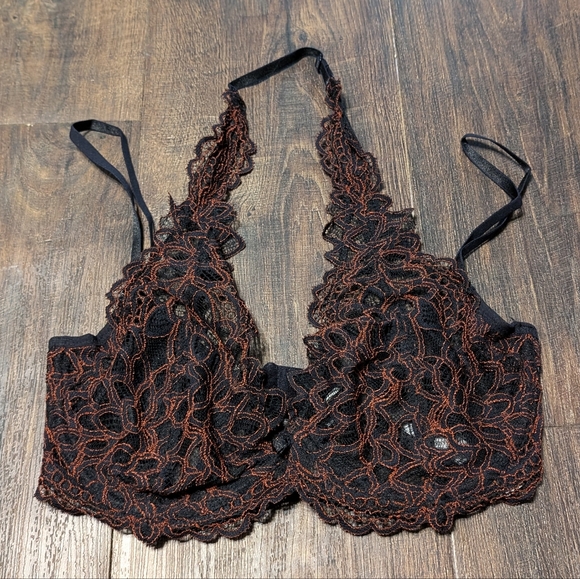 Free People 32D Intimately Free Black Lace Bra Halter Overlay Shoulder Straps - Picture 2 of 5